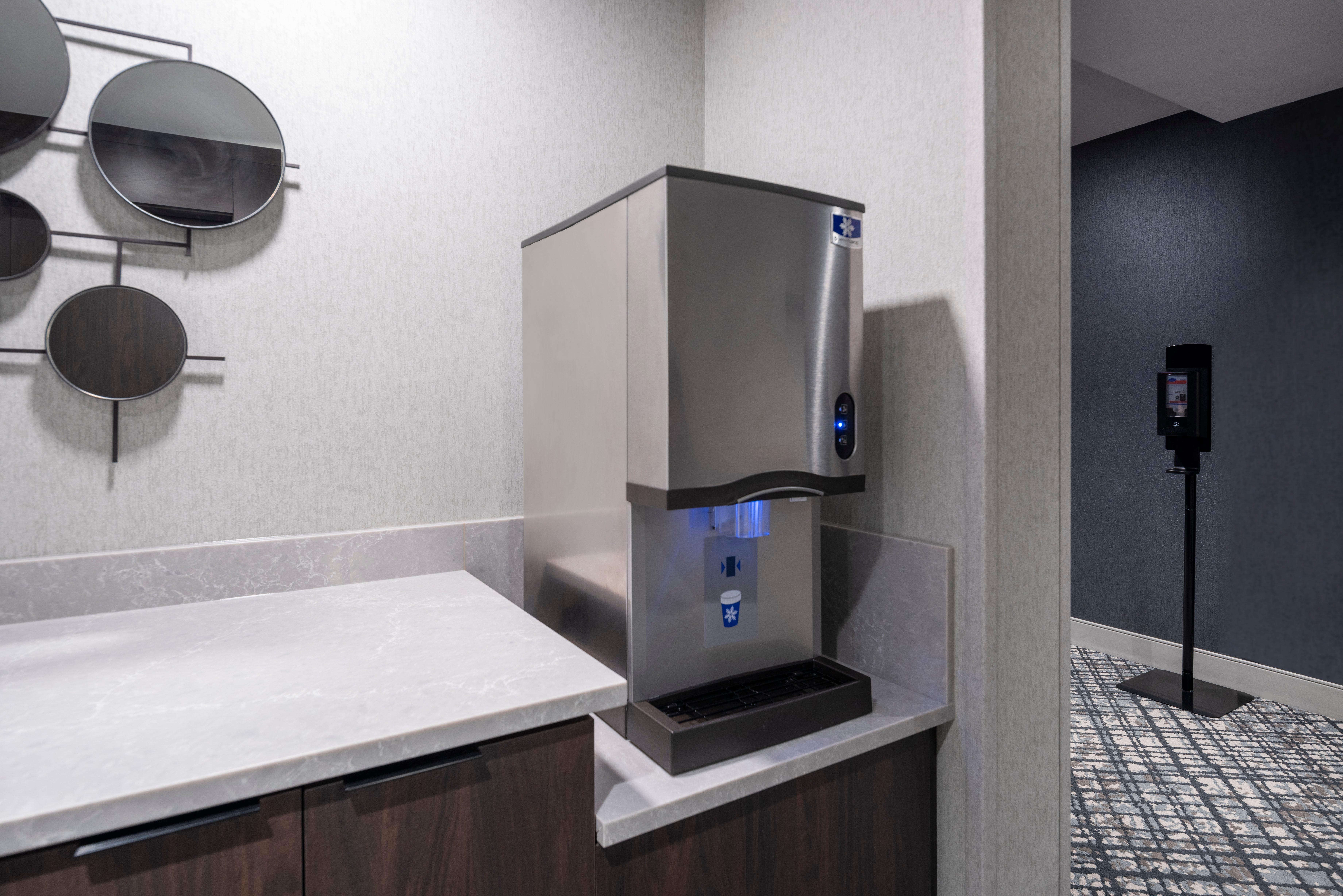 Holiday Inn Express - Boston Logan Airport - Revere By Ihg Extérieur photo